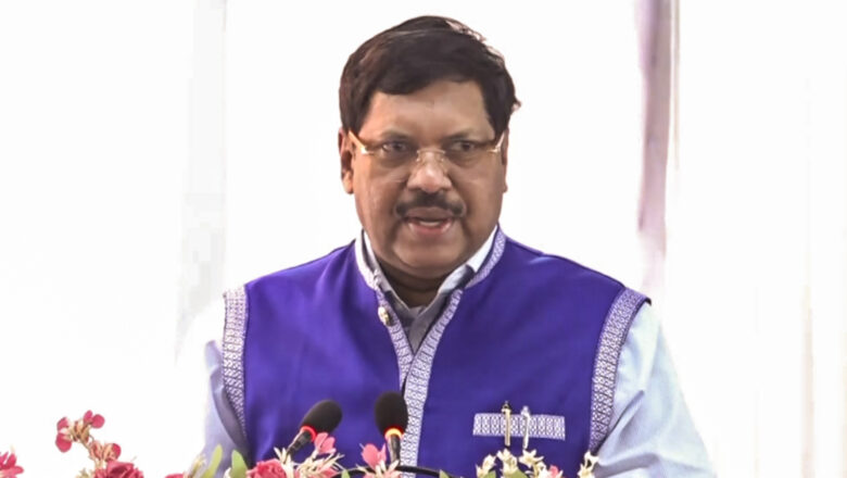 இந்தியாவின் 52வது தலைமை நீதிபதியாக நீதிபதி பி.ஆர். கவாய் நியமிக்கப்பட்டார்.