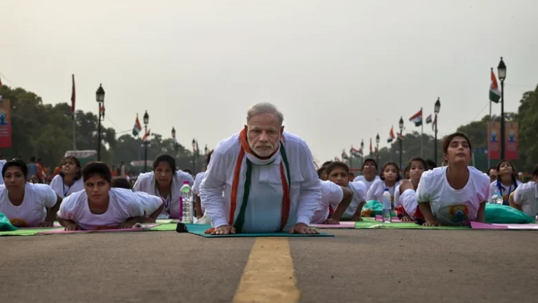 விசாகப்பட்டினத்தில் நடைபெற்ற 11வது சர்வதேச யோகாதினம்