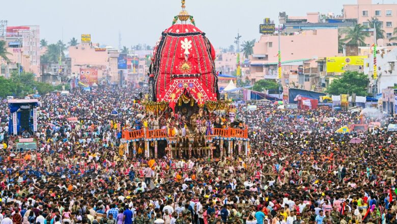 பூரி ஜெகந்நாதர் ரத யாத்திரை: 3 பேர் பலி, 10 பேர் காயம்! மாநில அரசு ரூ.25 லட்சம் இழப்பீடு!