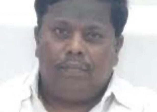 தேனி நகராட்சி கமிஷனர் மற்றும் மனைவி மீது லஞ்ச ஒழிப்பு போலீசார் நடவடிக்கை!