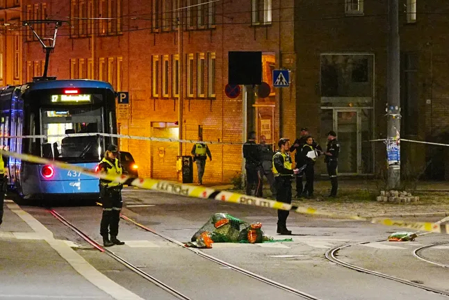 நார்வே தலைநகர் ஆஸ்லோவில் குண்டு வெடிப்பு.