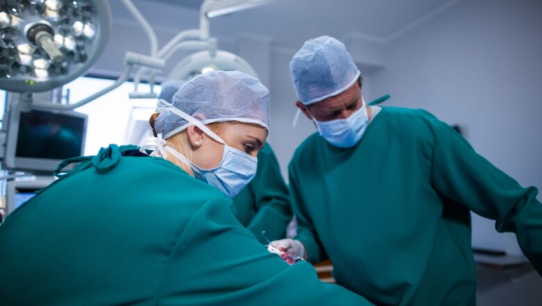 பன்றியின் நுரையீரலை மனிதனுக்கு வெற்றிகரமாக பொருத்தியுள்ளனர் சீன மருத்துவர்கள்!