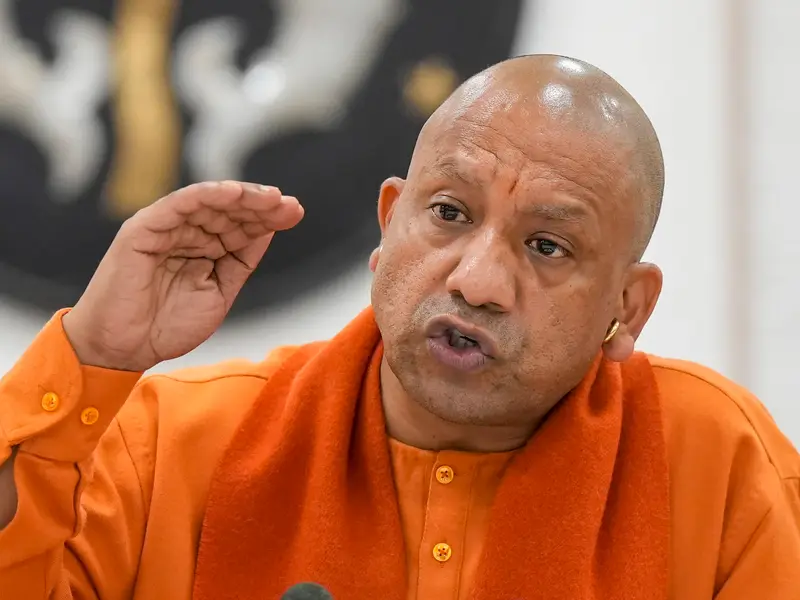 உத்தரப்பிரதேசத்தில் ‘சட்டவிரோதமாக குடியேறியவர்களுக்கு’ தடுப்பு மையங்களை அமைக்கிறது யோகி அரசு.